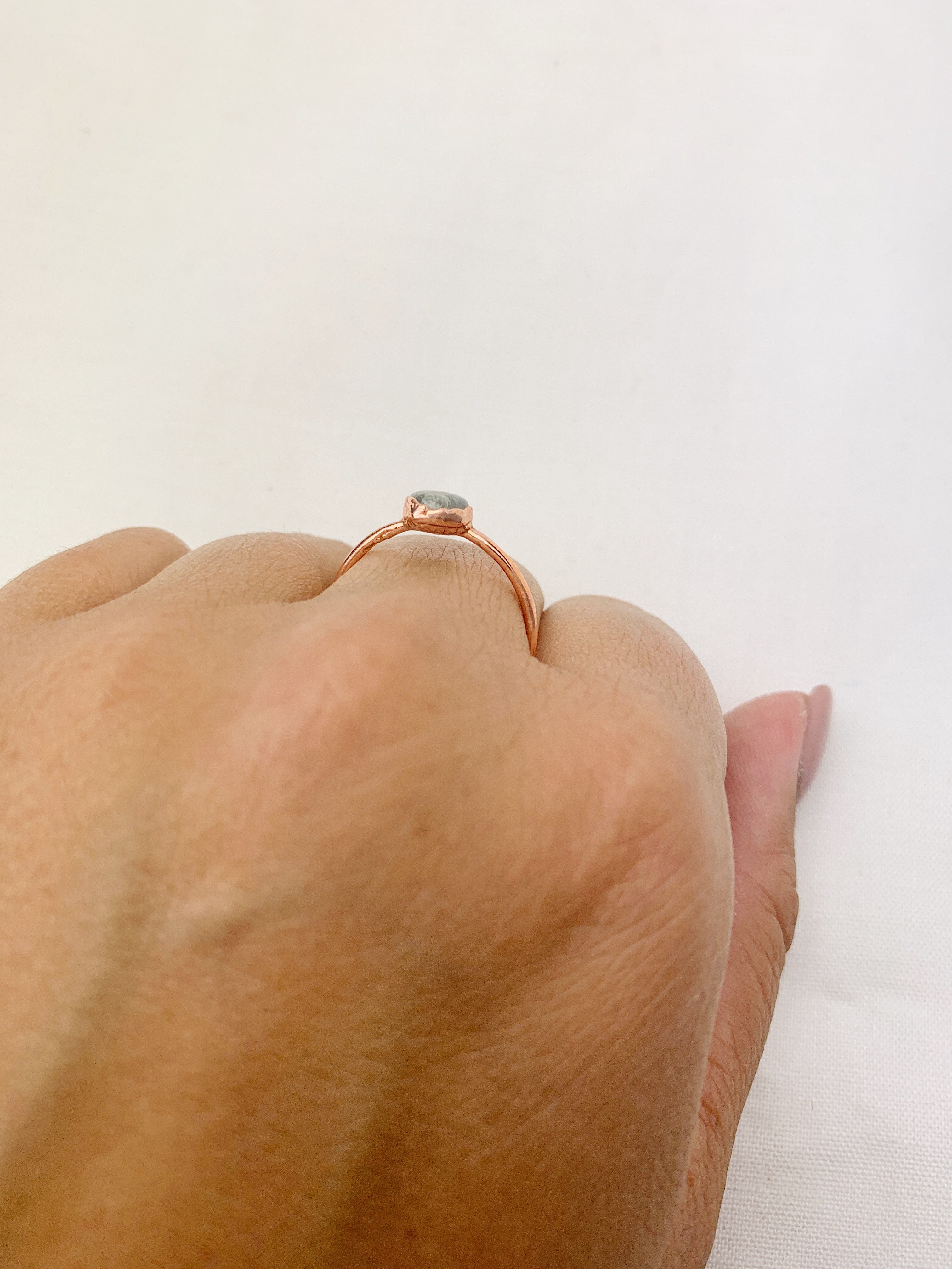 Round Labradorite Ring